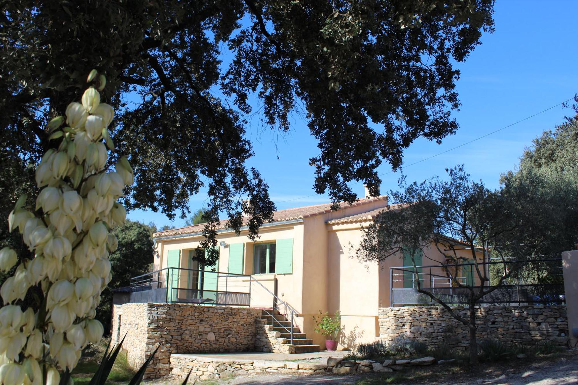 Villa Pierre Blanche Le Calme A 5Mn Du Centre Ville نيم المظهر الخارجي الصورة